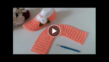Very easy booties made with two bottles of competing crochet